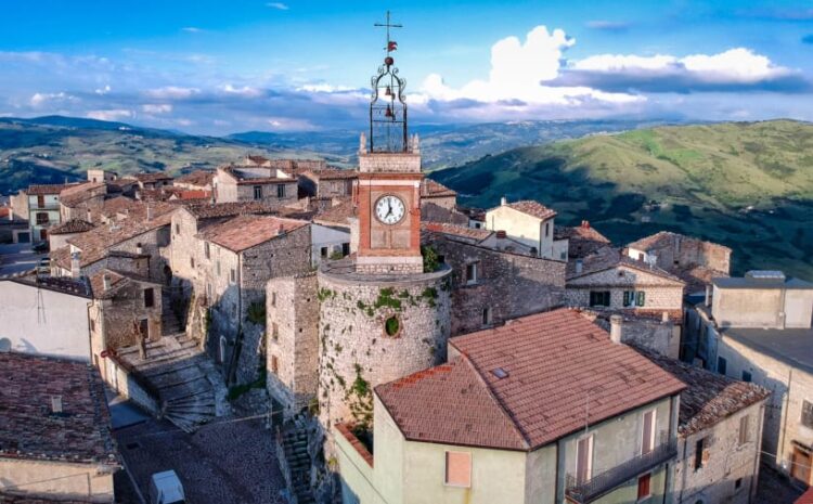  Ghost Villages Come Alive: Innovative Project Aims to Revitalize Abandoned Rural Communities Across Europe